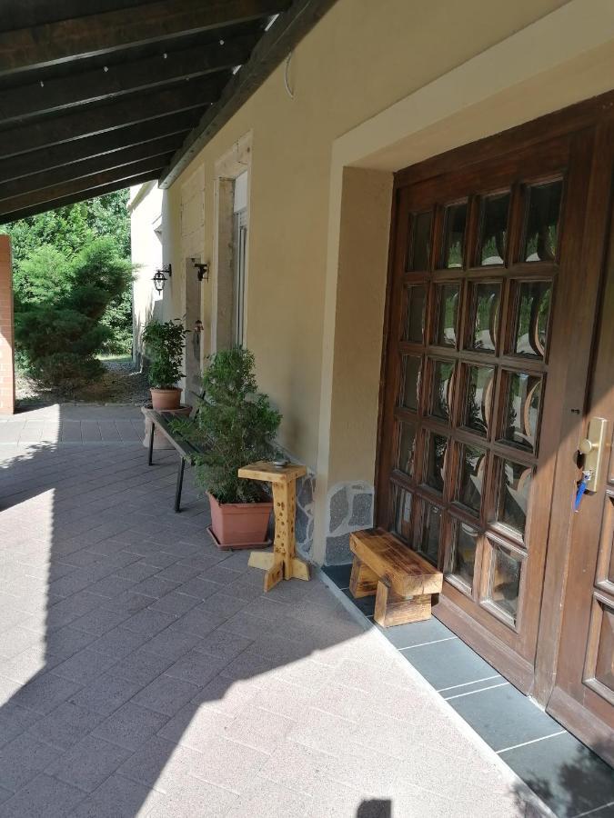 Monteurunterkunft Maria Freital Exteriér fotografie